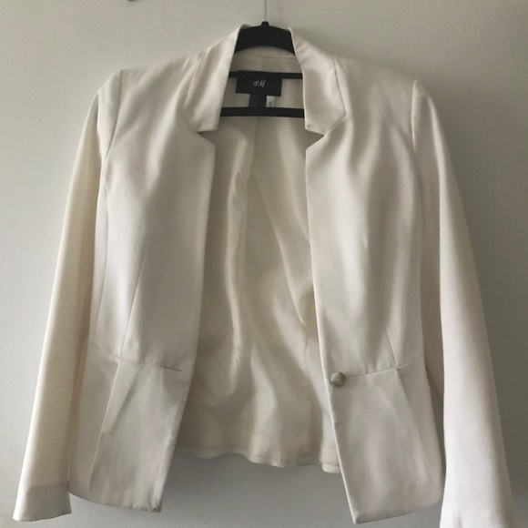 Cream blazer - Picture 2 of 5